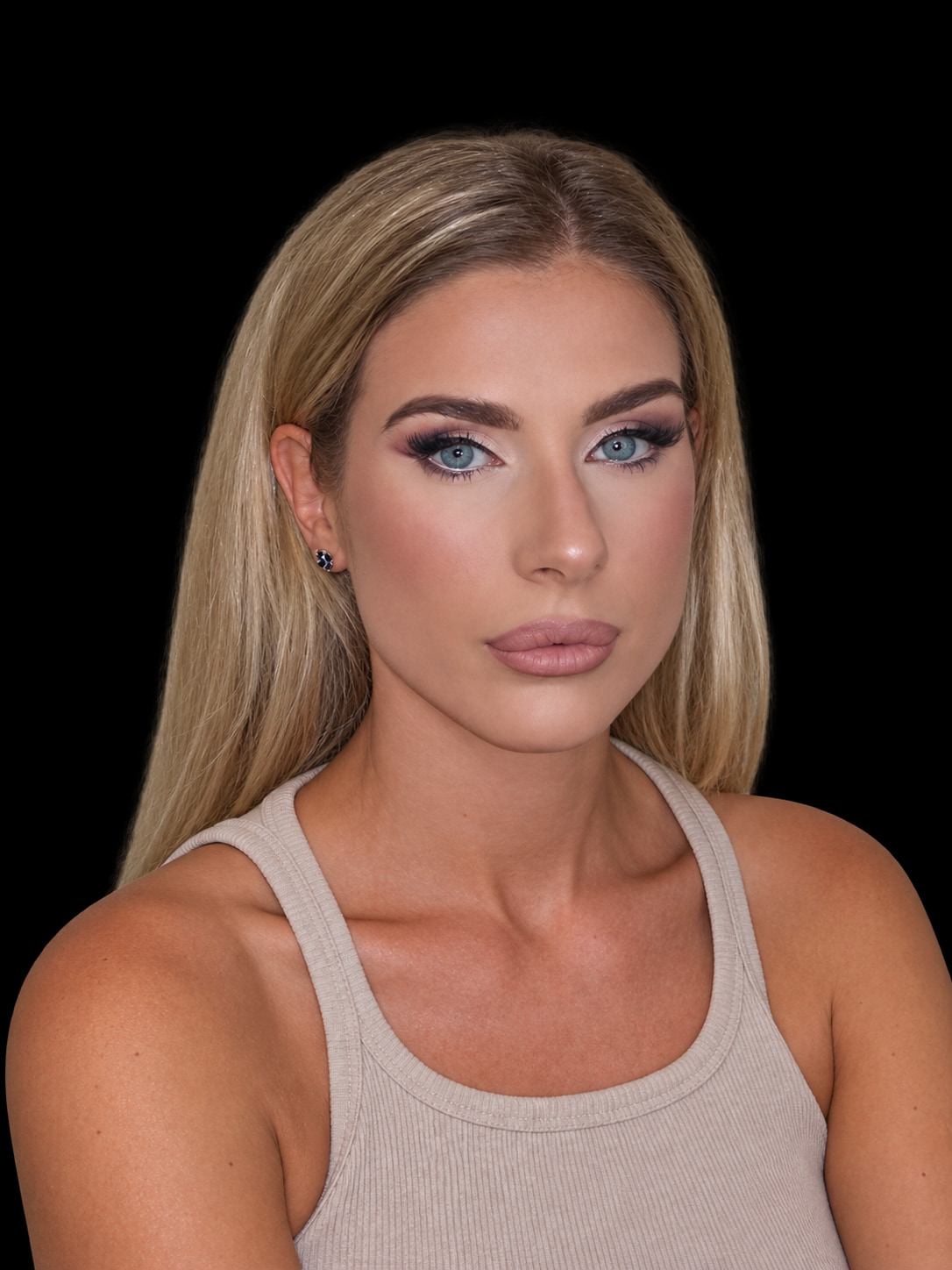 Professional face makeup look 10