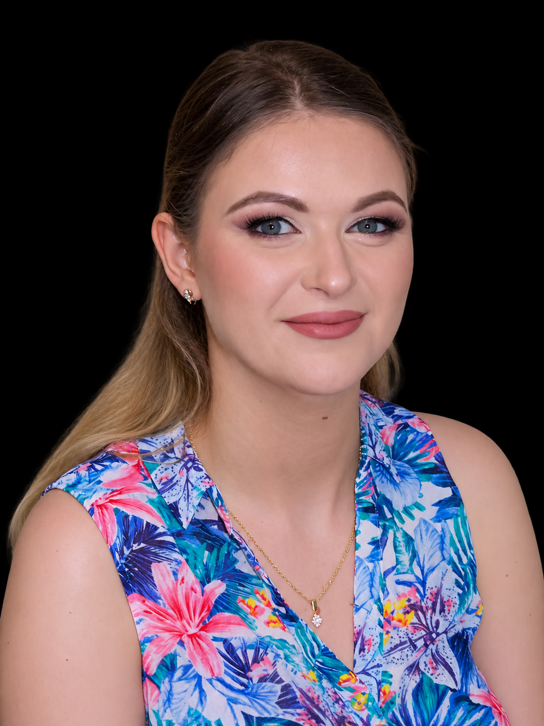 Professional face makeup look 11